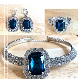Sapphire blue crystal clear crystal collar necklace earrings bangle bracelet set